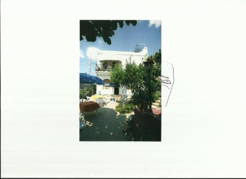 a picture of a house with a yard at Holiday Home Gionny & Mary in Taormina