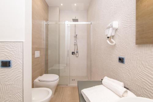 Ένα μπάνιο στο Le note di Fred Rent Room
