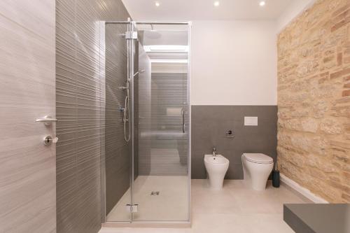 Ένα μπάνιο στο Le note di Fred Rent Room