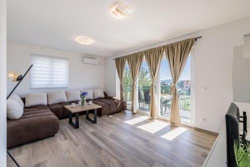 Photo de la galerie de l'établissement Luxury Stunning view Apartment Josipa, à Turanj