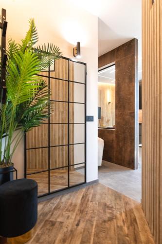 Industrial Design Luxury Studio in NoLo District