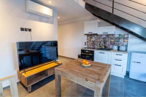 Gallery image of Pecora Nera apartments in Lixouri