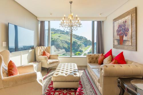 Et sittehjørne på De Waterkant Luxury Residences by McStay