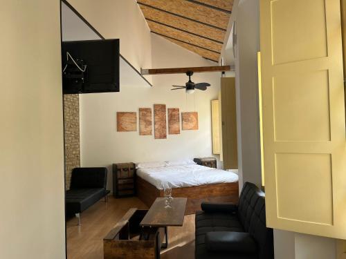 Luxury Apartments Chinitas 11 photo 81