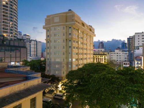 Nespecifikovaný výhled na destinaci Nha Trang nebo výhled na město při pohledu z hotelu