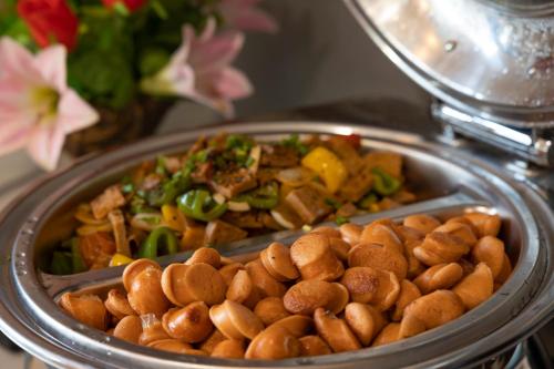 Mad på hotellet eller i nærheden