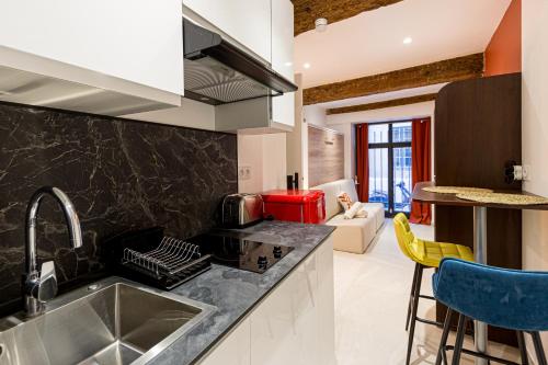 Foto dalla galleria di Charmant Studio Neuf N•2 - Centre ville a Montpellier