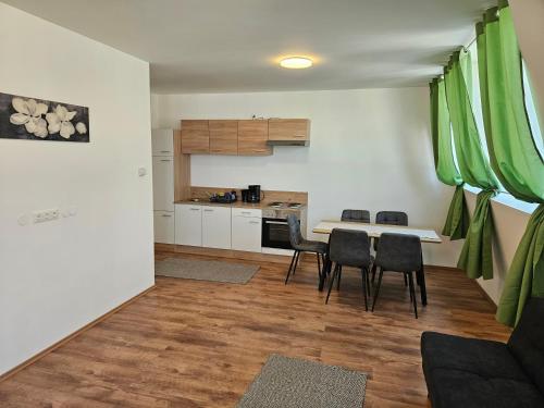 Corner Rooftop Apartment 24