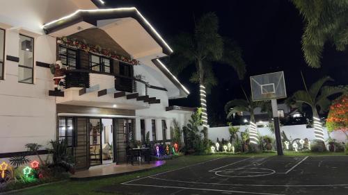 Bangunan di mana terletaknya rumah percutian