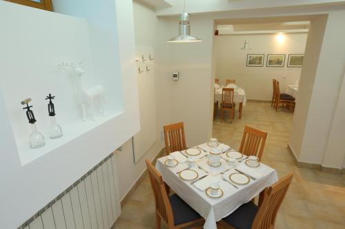 Φωτογραφία από το άλμπουμ του Garni Hotel Vila Drina σε Perucac