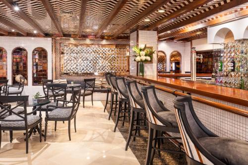 Restoran atau tempat lain untuk makan di Exe Sevilla Macarena