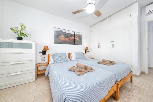 Casa Rame - Beachfront, Amazing Seaview and Air-Con By Lanzarote Vacation Homes