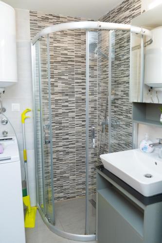 Foto Unity Luxury Apartment - Skopje 3