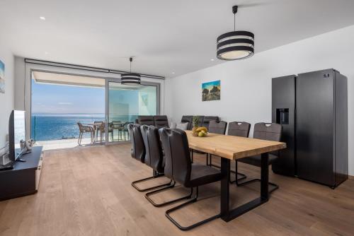 Exclusive Condo SOHO Opatija center with pool and terrace