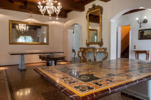 Φωτογραφία από το άλμπουμ του Villa Zarri Guest House στο Καστέλ Ματζιόρε