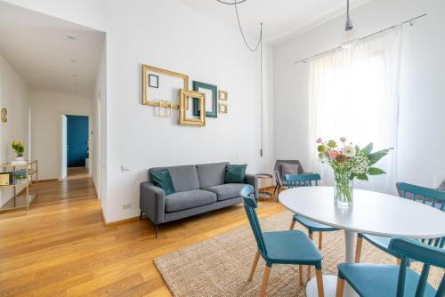 Elegant Apt with Two Bedrooms