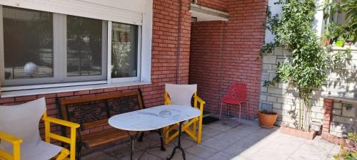 Balkón nebo terasa v ubytování Virginia Apartment
