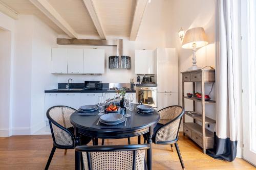Genteel Home Scarlatti