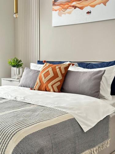 Yourhome - Городские виды и дизайнерский уют