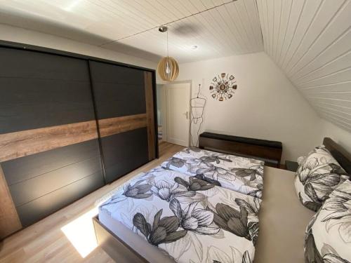 Ένα ή περισσότερα κρεβάτια σε δωμάτιο στο Idyllic holiday home