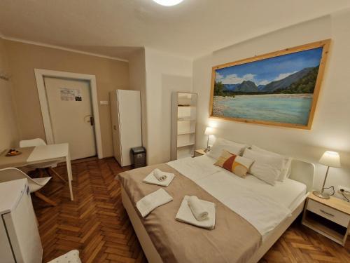 Ένα ή περισσότερα κρεβάτια σε δωμάτιο στο B&B Vila Teslova