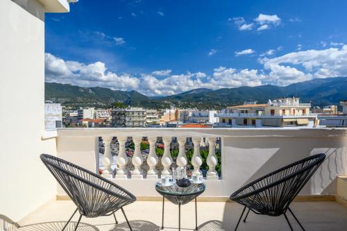 Balcony Luxury Apartment Kalamata