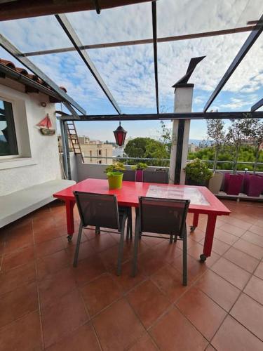 Terrazza 14, Family house in Elefsina