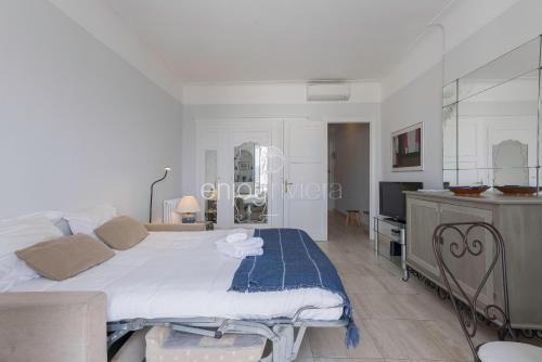 Palais Miramar - Suite & G17 - Vue Mer - Croisette Emplacement Unique -20 Plage - WIFI - Clim