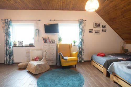 TV a/nebo společenská místnost v ubytování CHILL Village