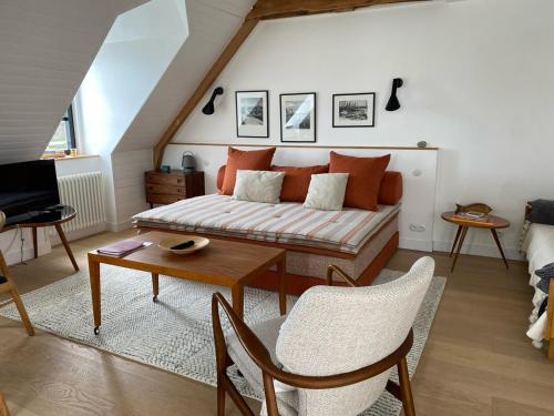 Studio moderne avec vue mer au coeur de Sauzon - FR-1-418-191