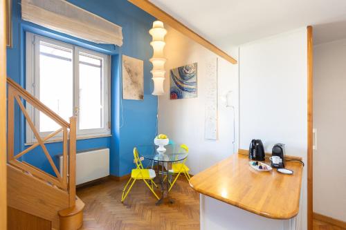 Colosseum bright two Bedroom Apartment