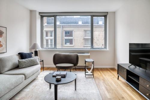 Chelsea 1br w doorman gym nr High Line NYC-1008休息區