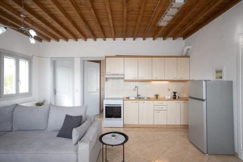 Nuotrauka iš apgyvendinimo įstaigos 1 Bd Emerald Apt with Sparkling Shared Pool mieste Plintri galerijos