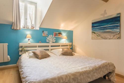 Posteľ alebo postele v izbe v ubytovaní Maison charmante à Bernières-sur-Mer, parfait 35 m².