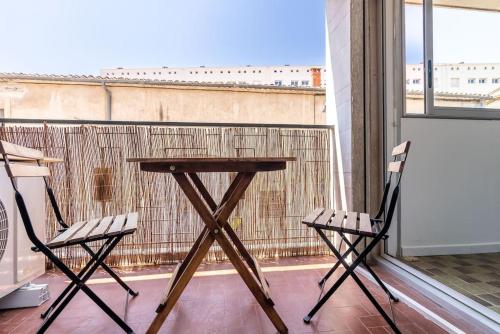 Le Meyrueis, T3, Clim, Terrasse, Centre Ville