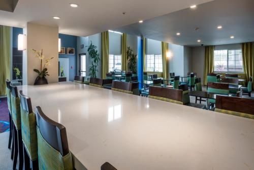 Konferenční prostory v ubytování Holiday Inn Express Hotel & Suites Livermore by IHG