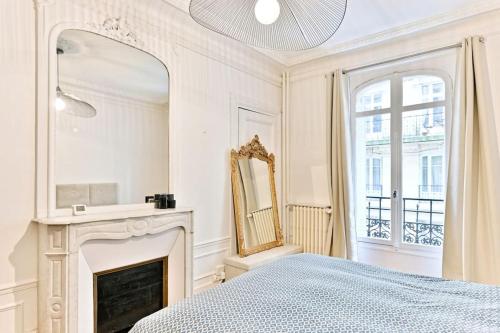 Photo de la galerie de l'établissement Appartement Haussmannien 17ème arrondissement, à Paris