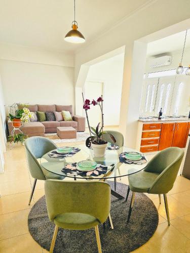 Sunshine Palace Madeira - Live Your Sunniest Dream!