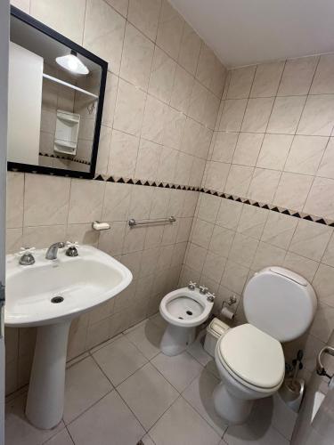 A bathroom at Departamento Jose