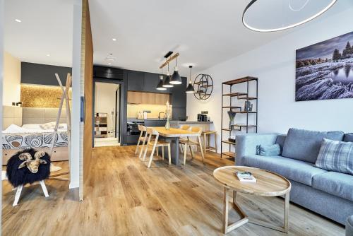 Levandule, Růže by Mountain ways