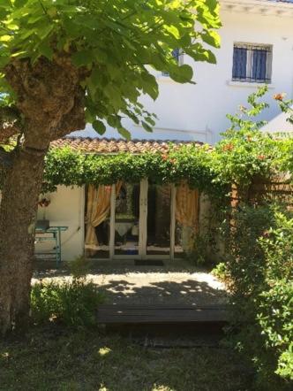 Arcachon Pereire T2 75m2 en rdc + jardin privé