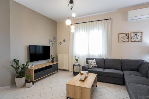 Μια τηλεόραση ή/και κέντρο ψυχαγωγίας στο Olive Apartment Crete