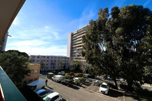 Antibes - 4 people - Parking photo 26