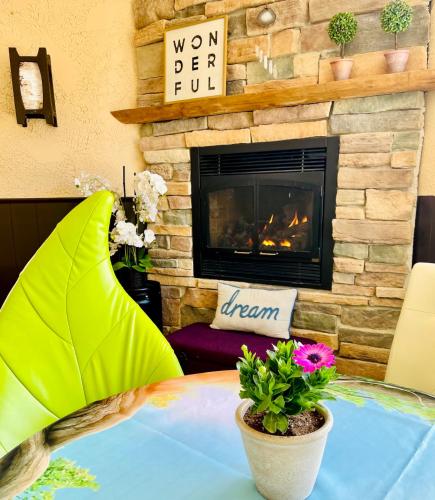 Χώρος καθιστικού στο Bavarian Inn, Black Hills