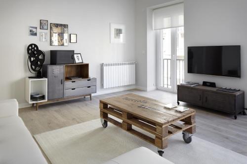Zurriola Zinema by FeelFree Rentals