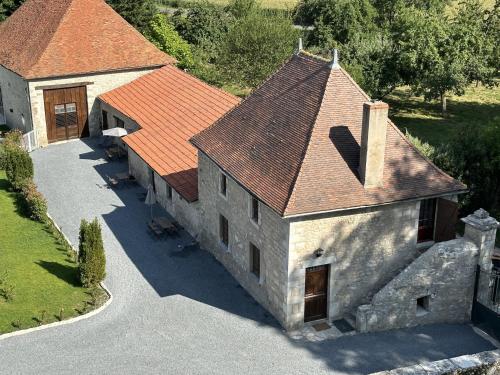 Letecký snímek ubytování Château de la Mothe - Gîte Guillaume Le CONQUERANT