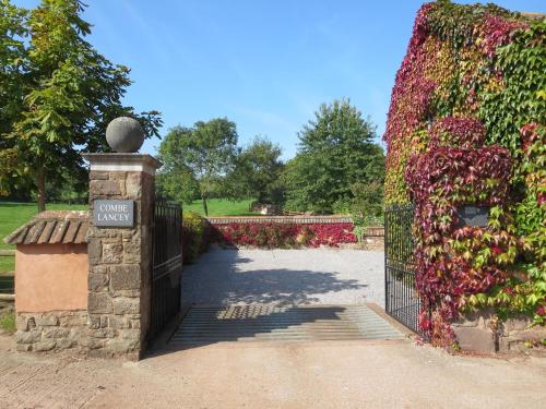 Gallery image of Combe Lancey Farmhouse B&B in Crediton