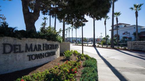 a sign for a marriott town center next to a street at DoubleTree by Hilton San Diego Del Mar in San Diego