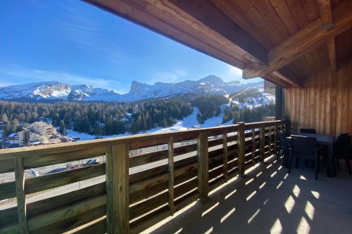 Apartment with balcony and superb view
