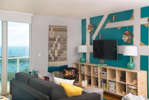 Coconut Grove Gorgeous Bay View 1 bedroom Condo Includes Parking photo 11